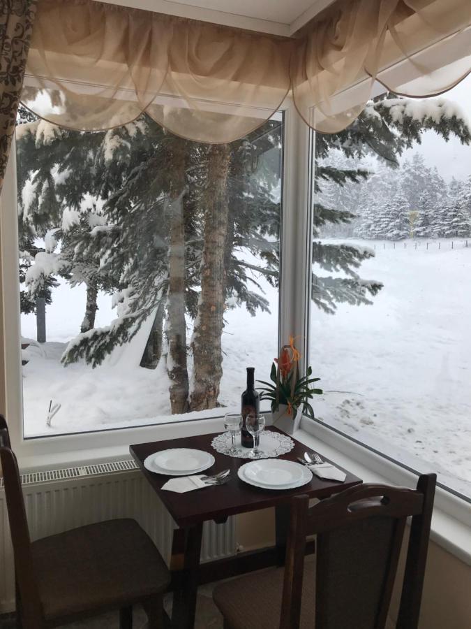 فندق Комплекс Лебанов Yundola المظهر الخارجي الصورة